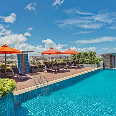 Adelphi Pattaya Hotel Kültér fotó
