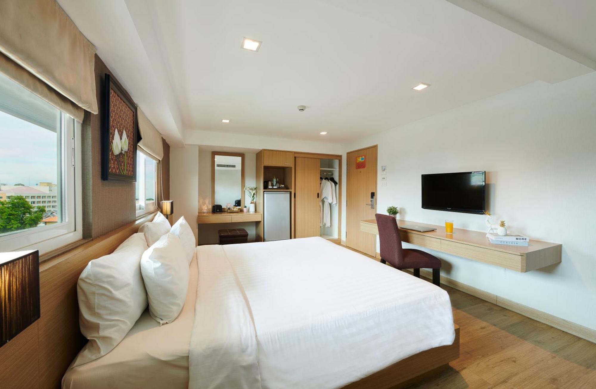 Adelphi Pattaya Hotel Kültér fotó
