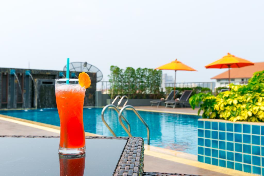 Adelphi Pattaya Hotel Kültér fotó