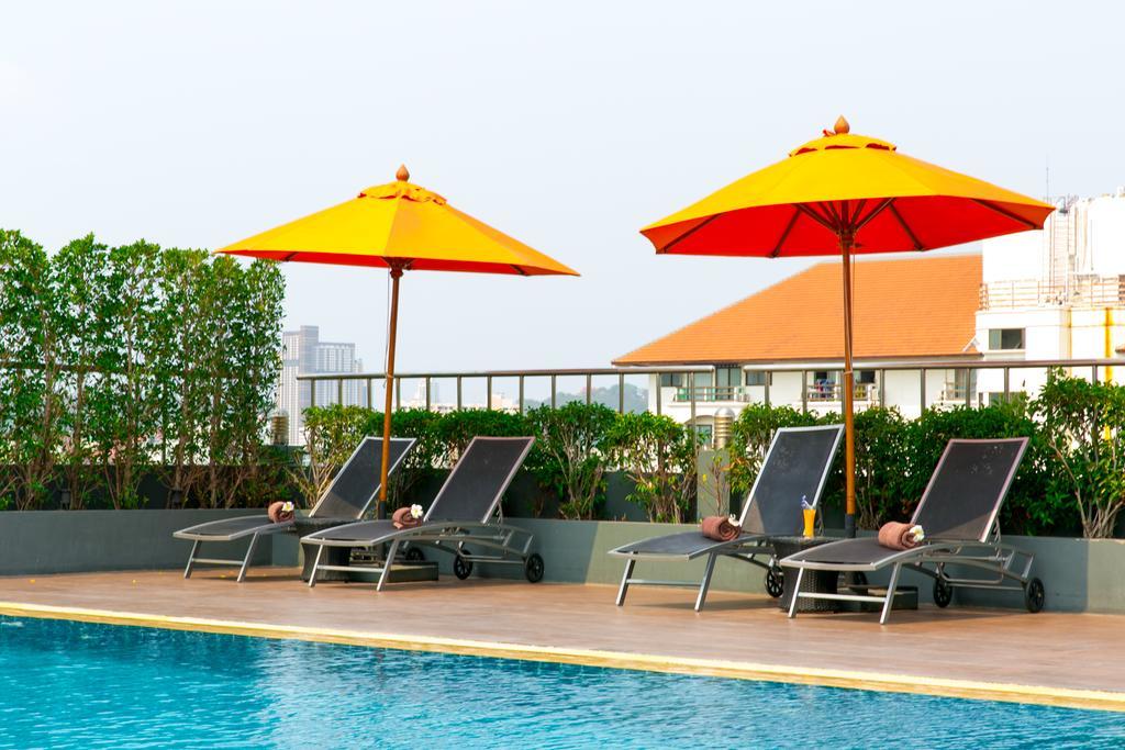 Adelphi Pattaya Hotel Kültér fotó