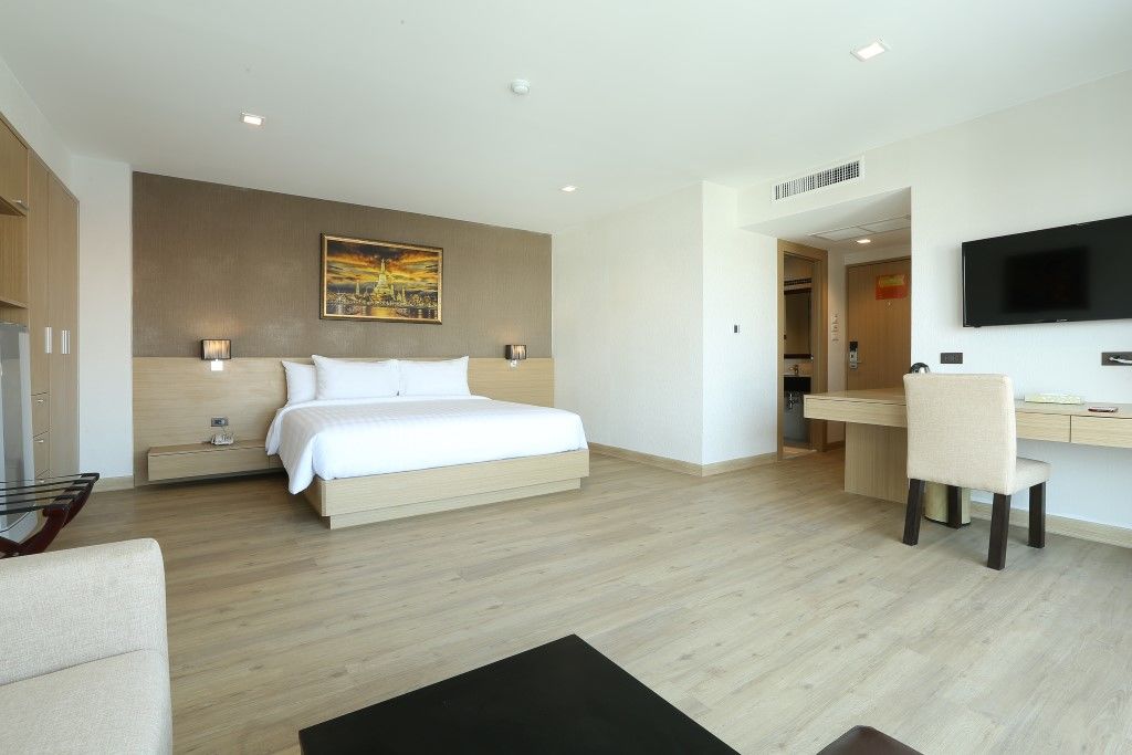 Adelphi Pattaya Hotel Kültér fotó