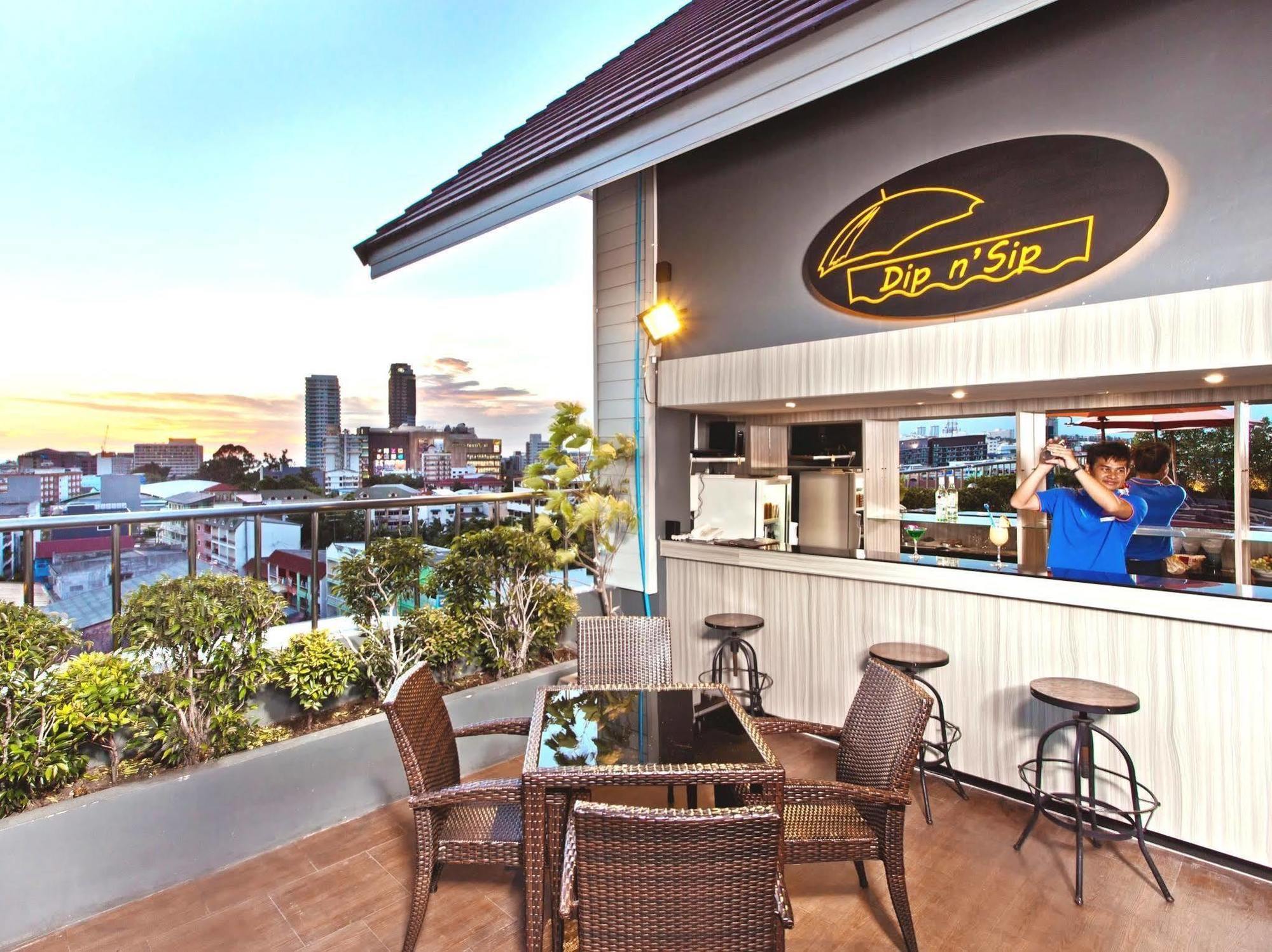 Adelphi Pattaya Hotel Kültér fotó